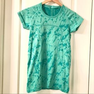 LuLuLemon Athletica Run Swiftly Tech Short Sleeve